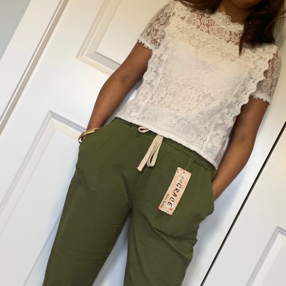 Clothes - Picture 8 of 8